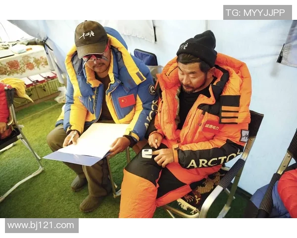 张伟专访：从青涩少年到网球巨星的成长之路回顾