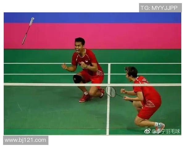 武汉羽毛球队与上海羽毛球队赛后复盘分析灵活性对比与战术调整探讨 武汉羽毛球队与上海羽毛球队赛后复盘分析灵活性对比与战术调整探讨