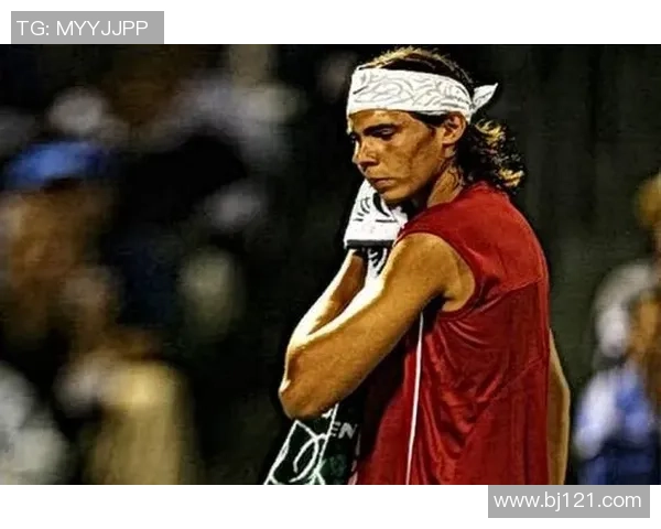 足球场上的时尚风向标偏爱长袜的明星球员们的独特魅力与风格 足球场上的时尚风向标偏爱长袜的明星球员们的独特魅力与风格