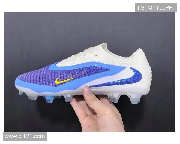 足球明星们的战靴选择揭秘哪些品牌和型号最受欢迎 足球明星们的战靴选择揭秘哪些品牌和型号最受欢迎